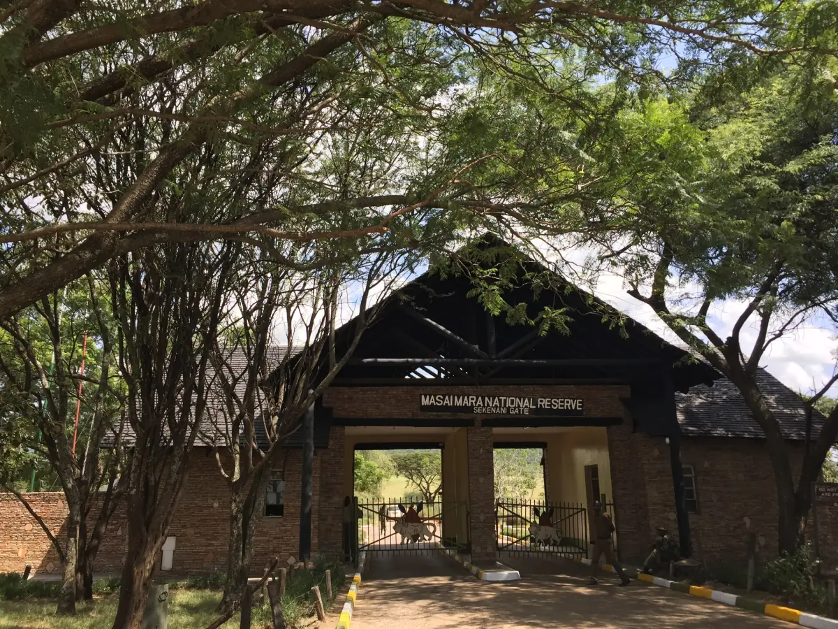 Sekenani Gate